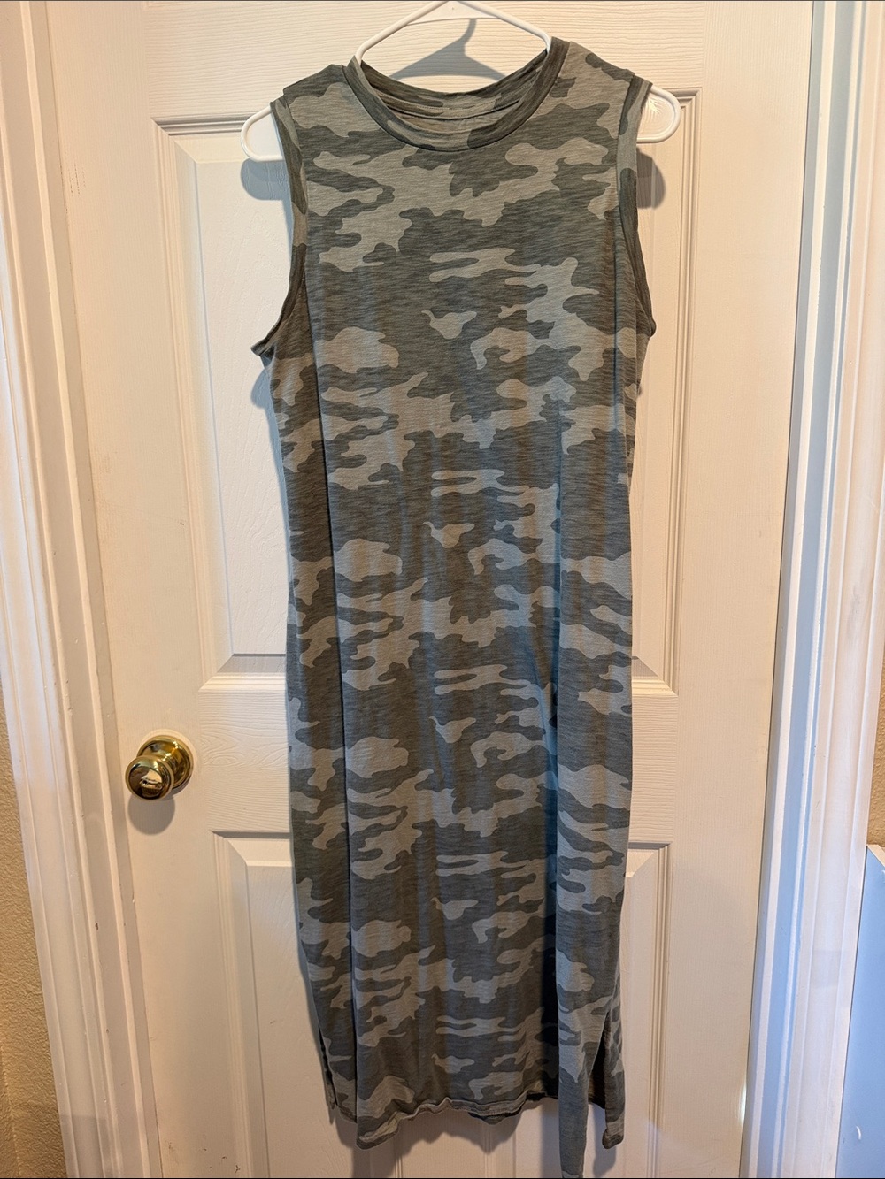 Universal Thread Olive & Gray Camo Sleeveless Midi Dress
